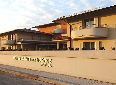 Dante Aparthotel