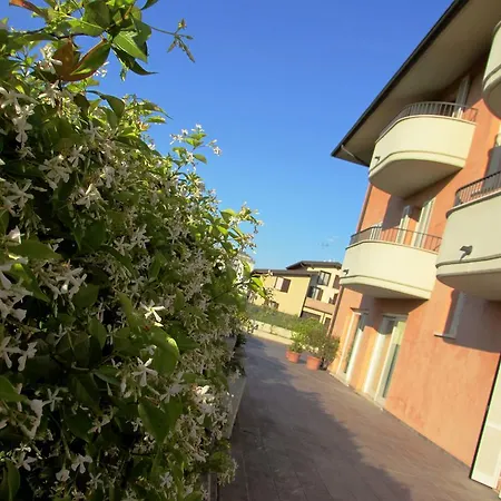 Aparthotel Dante Mantua
